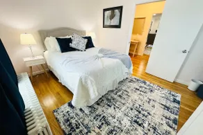 The Charming Apartment 10 min to Newport Beaches - Image 5