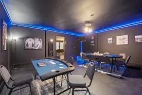 Epic Fun Luxury 4 BR in DFW w/ Casino & Lounge! - Image 4