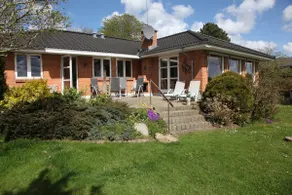Summer house with panoramic views of Holbæk fjord - Image 3