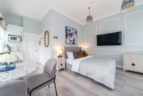 Brilliant Serviced Apartment In Mayfair - Image 3