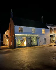 Biscuit Cottage - Image 3
