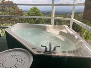 Cabin 1 Viewpoint Jacuzzi - Image 2