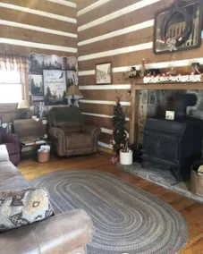 ~ Cabin in the Wildwoods ~ Secluded ~ Rustic ~ Family Friendly~ - Image 5