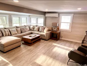 Private Beach| Waterfront Cottage on Brewer Lake - Image 4