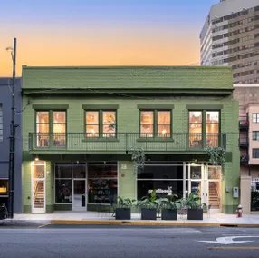 Urban Oasis w/Sunroom-Downtown Columbia - Image 2