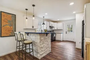 Fenced yard/4 miles beach/pet friendly/deck&patio - Image 4