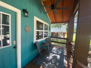 Stunning Tiny Home w/lake access - Image 4