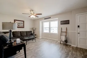 Family & Pet Friendly Home Near I-20/I-26 Sleeps 6 - Image 2