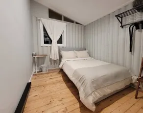 Rustic Charm, Modern Comfort | Chal. Lac McGlashan - Image 4