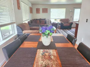 Cozy and Relaxing Private Getaway Full Amenities - Image 4