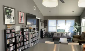 Fully Stocked, Superior Comfort, Private & Movies - Image 5