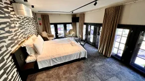 The Junior Suite - La Maison Espagnole Aparthotel - Image 3