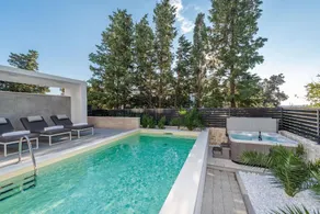 Luxury apartment SUNSET with private pool and jacuzzi - Image 2