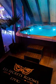 The Secrets of the Castel - The Suite - Image 3