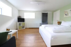 Great apartment with parking (Top 8)! - Image 3