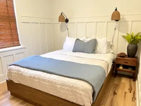 Perfect One Bedroom Cottage in Lighthouse Park - Image 5