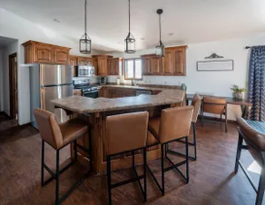 Ranch House: 70 Acres, Horses, Hot tub, Sleeps 15 - Image 5