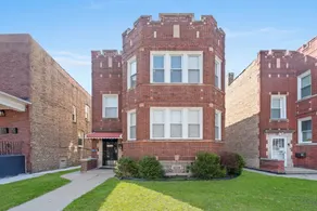 420 Long term 2 BR Laundry Private Parking - Image 2