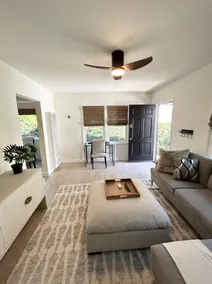 Blissful Bungalow w Private Yard Pet Friendly - Image 2