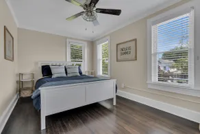 Newly renovated Shore house - Image 4