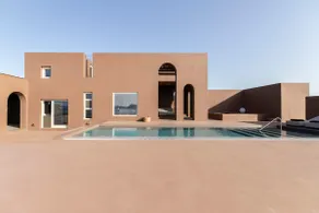 Serra Exclusive Suites - Image 2