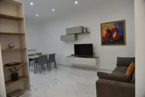 Perfect Suite: Sea, Corso and Parking a short walk away - Image 3