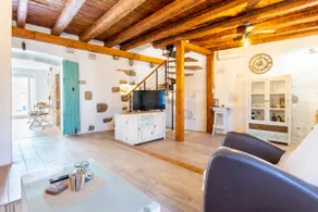 Holiday house with a swimming pool - Villa Melavita - Image 4