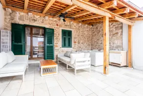 Holiday house with a swimming pool - Villa Melavita - Image 5