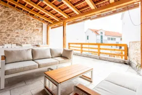 Holiday house with a swimming pool - Villa Melavita - Image 3