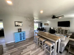 Lots of Space! Central to St Charles and STL. Newly Remodeled. Large Backyard! - Image 2