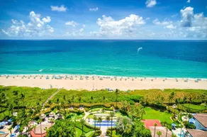 Dog-Friendly Beach Stay: Luxury Condo w/ Hot Tub - Image 4