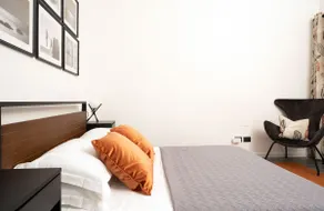 Apartment with kitchen - Image 2