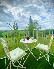 Field View - Image 3
