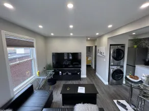 New Suite 1B 1B in the upperbeaches ca - Image 3