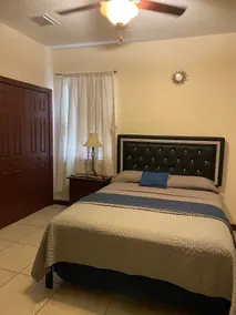 Comfy Studio w/ private Entrance - Image 3