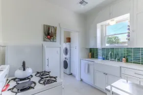 Remodeled Gem 5 minutes to UA - Image 2