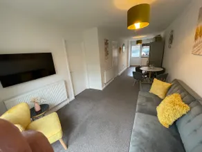 One Bed Apartment Stevenage - Image 2