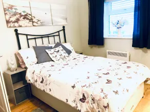 A quaint bolt hole in a central location - Image 2