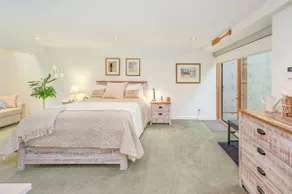 Oceanfront Oasis, HotTub, Walk to Beach - Image 5