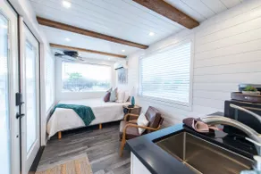 New Endless Sunsets-Container Home - Image 3