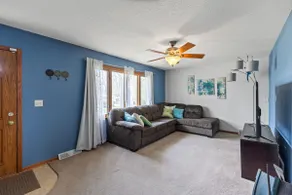 Beautiful home minutes from downtown! - Image 4