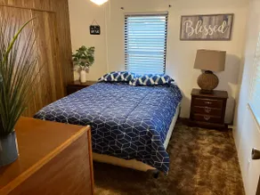 The Blue Palm, with Pool Access! - Image 3