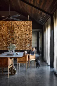 Hillplains Estate – Off-Grid House & Cottage - Image 2