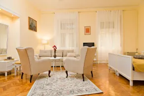 Kurucz Apartman - classy house - Image 4