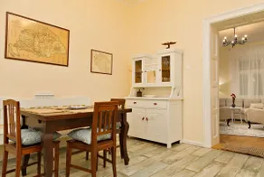 Kurucz Apartman - classy house - Image 5