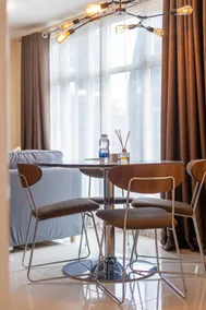 Elegant 2BRCondo in the Heart of Ortigas - Image 2