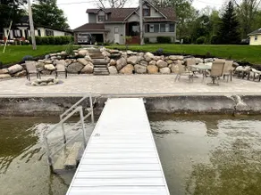 Spacious Coldwater Lake Home - Image 2