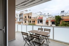 Modern Stylish 3 BR APT with Balcony - Image 5