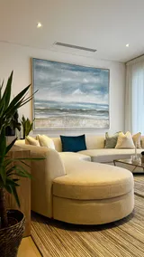 Unique & Elegant Penthouse ~ Sea & Pool View - Image 2