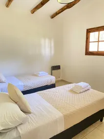 Laun-Laun Cabin - Image 4